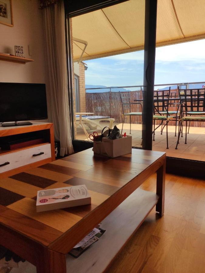 Апартаменты Acogedor Atico Duplex En Тремп Экстерьер фото